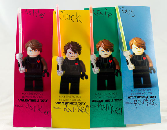 Lego Star Wars Inspired Valentine (with Valentines Printable) from Stitch/Craft