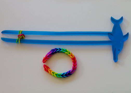 How to make a beautiful bracelet Loom band 