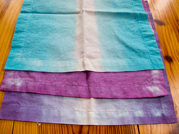 Napkins to dye for « Stitch-Craft
